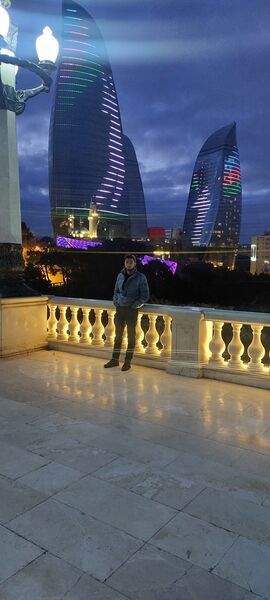  ,   Alik, 28 ,   