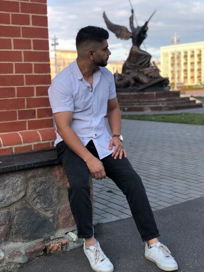  ,   Amir, 30 ,   ,   