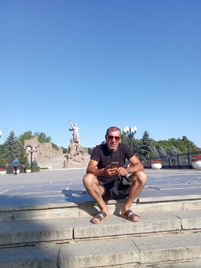  -,   Sam, 42 ,   ,   