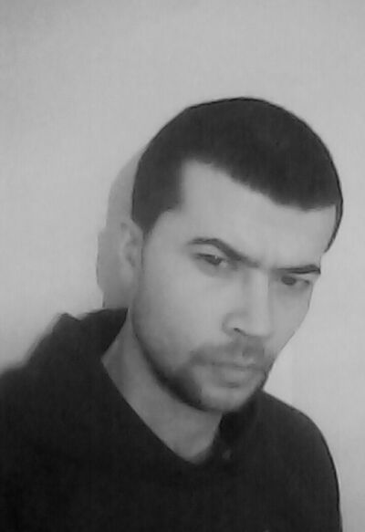  ,   Anton, 38 ,  