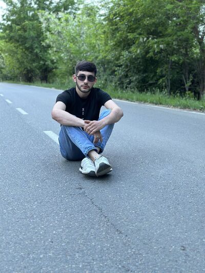  Glogowek,   Saday, 21 ,   ,   
