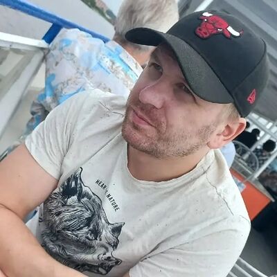  ,   Andrey, 32 ,   ,   