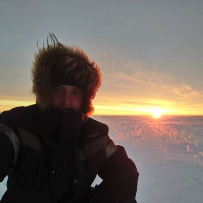  ,   VikOme, 31 ,   c 