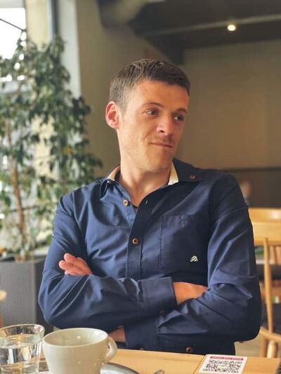  ,   Andrei, 38 ,   ,   , c , 