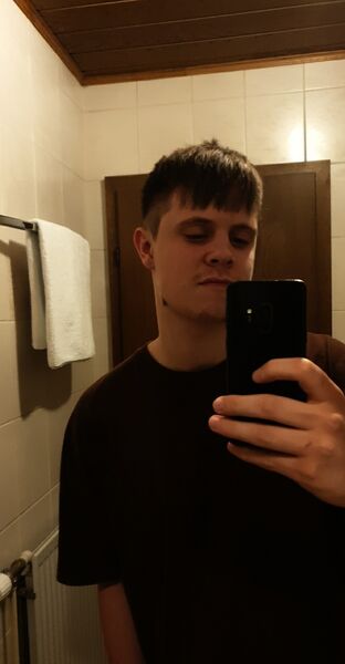  ,   Davids, 27 ,   ,   