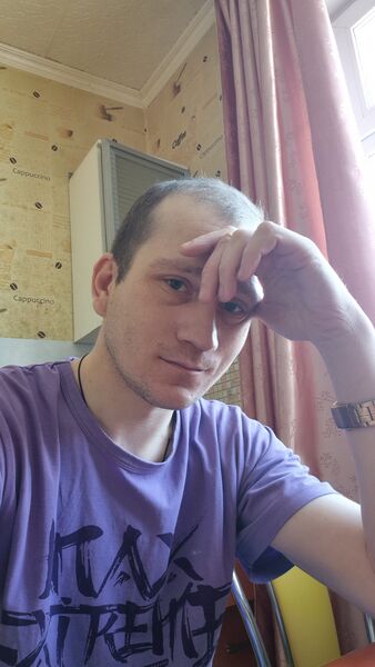  ,   Mikhail, 36 ,   ,   , c , 