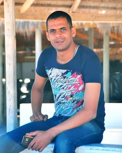  Tunis,   Bilel, 40 ,     , c 