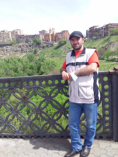  ,   Vesmir, 37 ,   ,   , c 