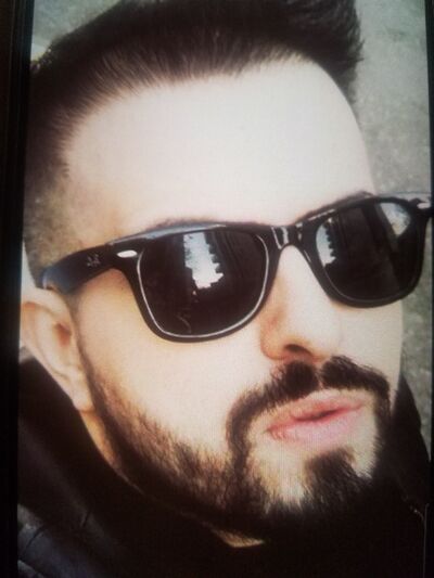  ,   Anton, 46 ,   ,   