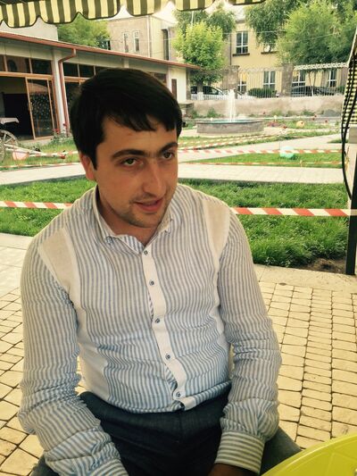  ,   Raz, 36 ,   