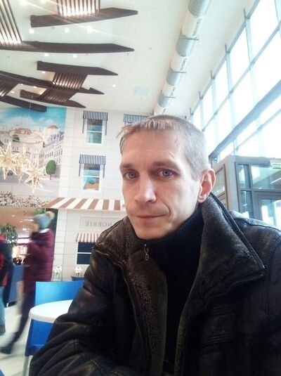  ,   SoNiK, 39 ,   ,   , c , 