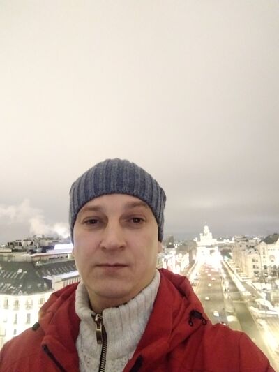  -,   Vitalia, 38 ,   ,   