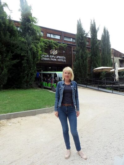  ,   , 42 ,   c 