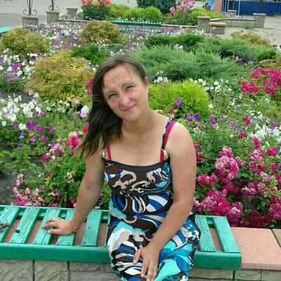  ,   Nadezhda, 32 ,   ,   