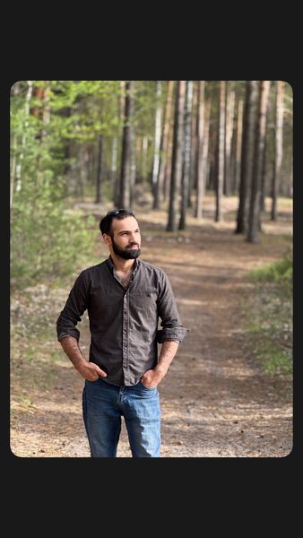  ,   Vugar, 32 ,   