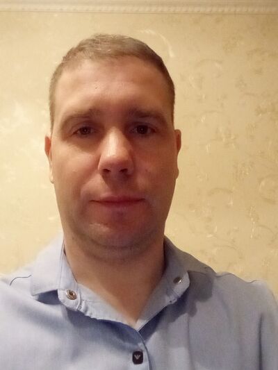  ,   Alex, 44 ,   ,   , c 