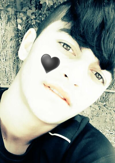 ,   Smail, 21 ,   ,   