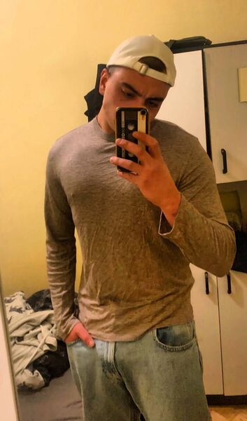  ,   Maksy, 26 ,   ,   