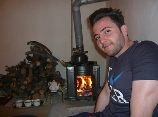  17312400  Hamid reza, 33 ,    Kleinwarasdorf