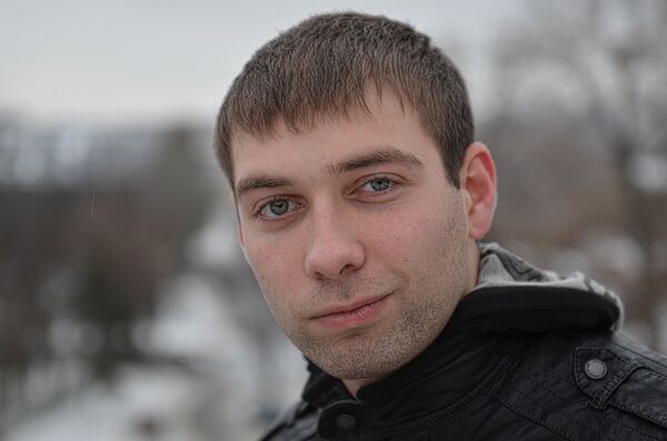  ,   Anton, 38 ,   ,   , c 