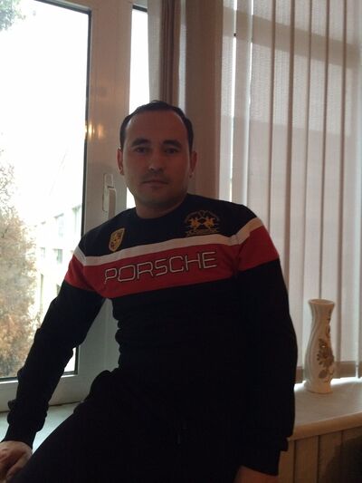  ,   Zafarbek, 43 ,   