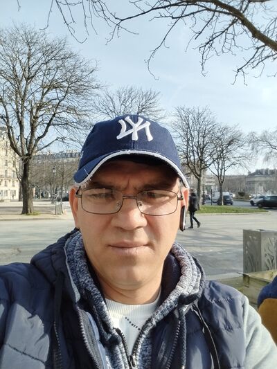  ,   Ivan, 44 ,   ,   