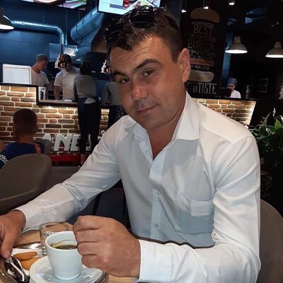  ,   Dima, 49 ,   ,   
