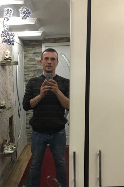  ,   Denis, 38 ,   ,   , c 