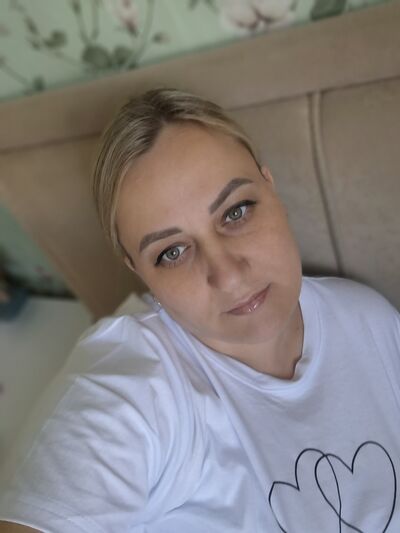  -,   Elena, 38 ,   ,   