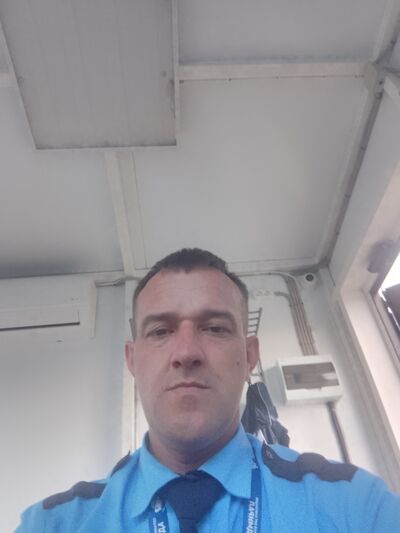  --,   Vladimir, 39 ,   ,   , c , 