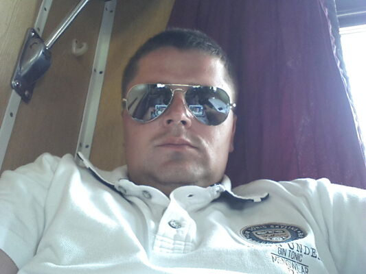  ,   Malchik, 38 ,   ,   , c , 