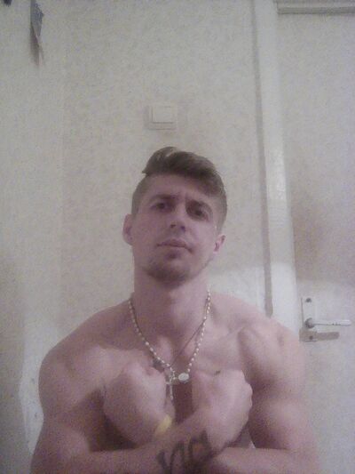  ,   Vlad, 30 ,   
