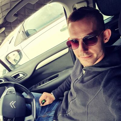  ,   Sergei, 31 ,   ,   