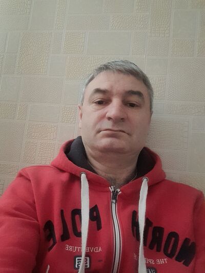  ,   Constantin, 54 ,   ,   , c 