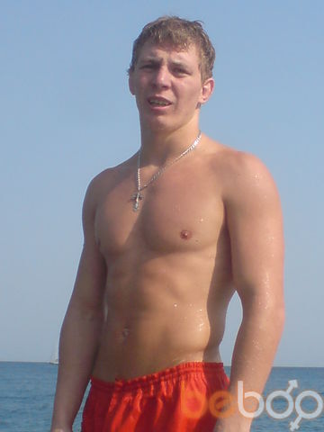  ,   Wrestler, 35 ,   
