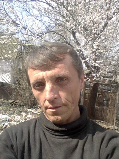  ,   Aleksei, 49 ,   ,   , c 