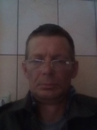  ,   Rodert, 57 ,  
