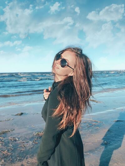  ,   Kat, 35 ,   ,   