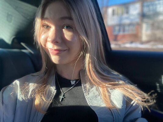  ,   Mariia, 25 ,   c 