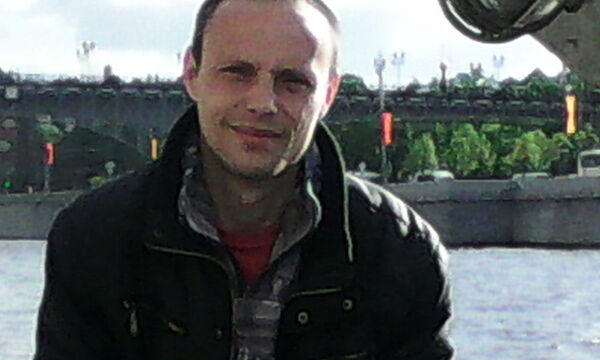  ,   Denis, 44 ,   ,   , c 