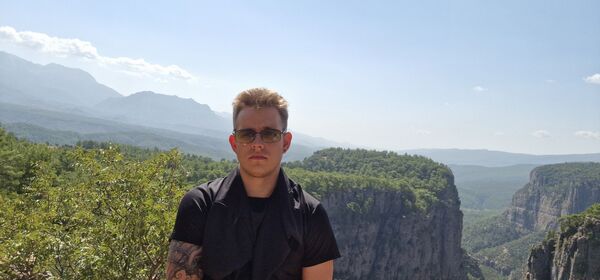  ,   Di, 24 ,   