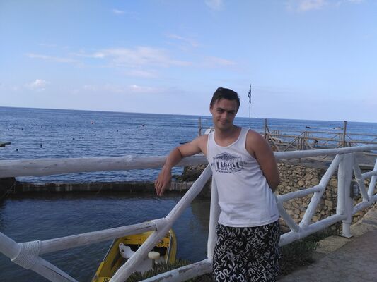  ,   Denis, 40 ,   