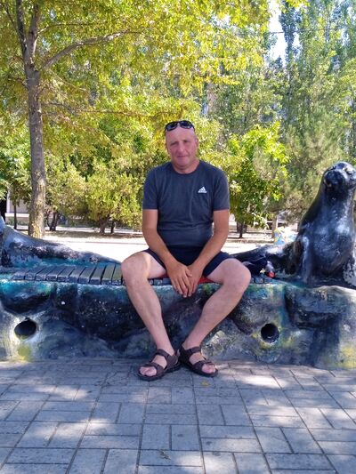  --,   Stanislav, 43 ,   ,   