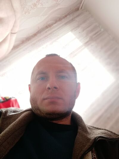  Kortrijk,   Vadim, 30 ,   ,   , c 