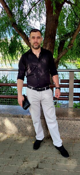  ,   Samvel, 39 ,   ,   