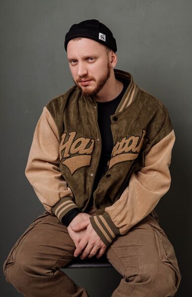  ,   Vyacheslav, 31 ,   ,   , c , 