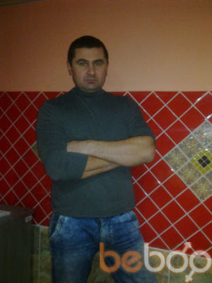  2948130  Petru, 44 ,    