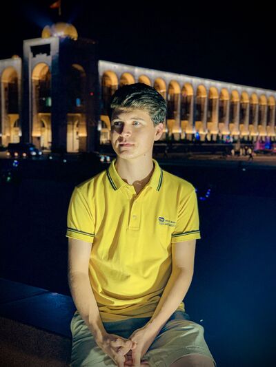  ,   Omid, 26 ,   ,   