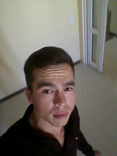  ,   Artur, 33 ,   ,   , 