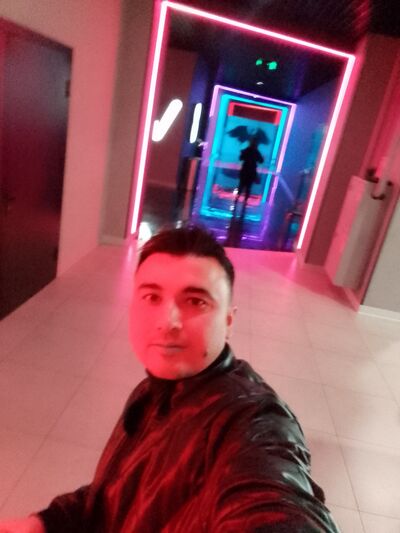  ,   Ruslan, 32 ,   ,   , c 